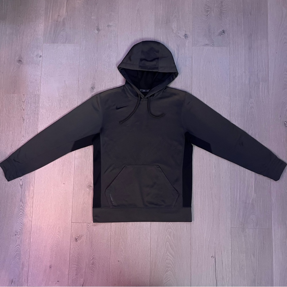 Nike Grey Therma-Fit Sweatshirt